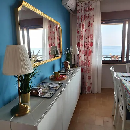 Navy Blue Apartman *