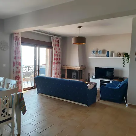 Navy Blue * نيا سكيوني